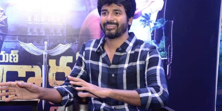 ఇంటర్వ్యూ;  బ్రేకప్తో మొదలయ్యే ‘వరుణ్ డాక్టర్’ కథ నవ్విస్తుంది- శివకార్తికేయన్