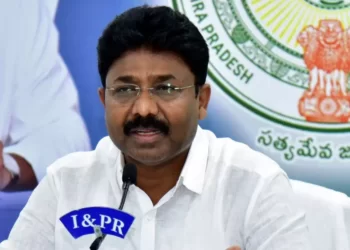 మున్సిపల్ కార్మికుల సమ్మెపై సానుకూల స్పందన