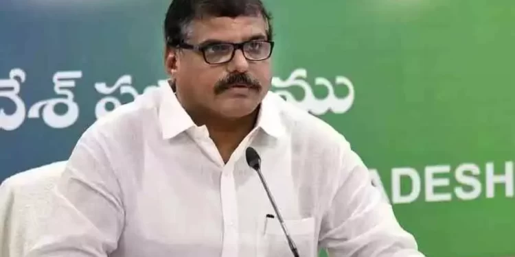 పాఠశాలల విలీన జీవోపై సవరణ ఉత్తర్వులు