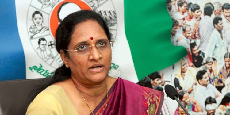 ఆన్లైన్ రుణ యాప్ లపై ‘మహిళా కమిషన్’ సీరియస్