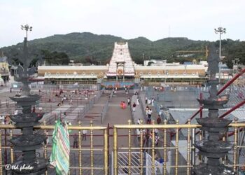 శ్రీ‌వారి బ్ర‌హ్మోత్స‌వాల‌కు విస్తృత ఏర్పాట్లు