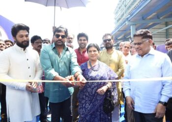 “అల్లు స్టూడియోస్‌” ను ప్రారంభించిన చిరంజీవి