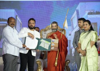 చిన్న జీయర్ చేతుల మీదుగా ఆలయ్ రోలింగ్ మెడోస్ ప్రారంభం