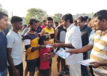 మండ‌లిలో వారి వాణిని వినిపిస్తా ;ఎమ్మెల్సీ అభ్య‌ర్థి పేర్నాటి