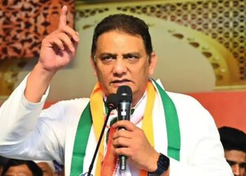 కాంగ్రెస్ పార్టీకి రాజీనామా యోచనలో అజహరుద్దీన్?