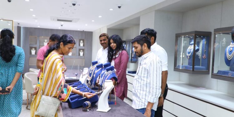 ఫిబ్రవరి 3 నుంచి 10 వరకు విశిష్ట జూవెలర్స్ ప్రదర్శన