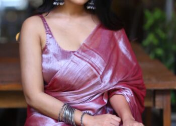 ‘భూతద్ధం భాస్కర్ నారాయణ’లో చాలా బలమైన పాత్ర చేశాను: హీరోయిన్ రాశి సింగ్