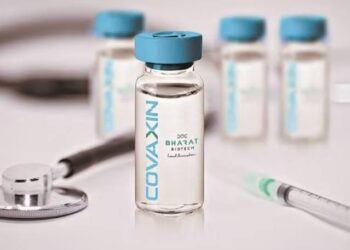 కోవిడ్ టీకా తీసుకున్న వారికి సైడ్ ఎఫెక్ట్స్!