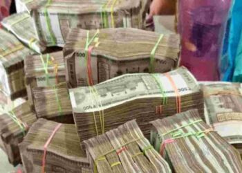 ఎన్నికల తనిఖీల్లో..రూ.8,889 కోట్ల స్వాధీనం:ఈసీ