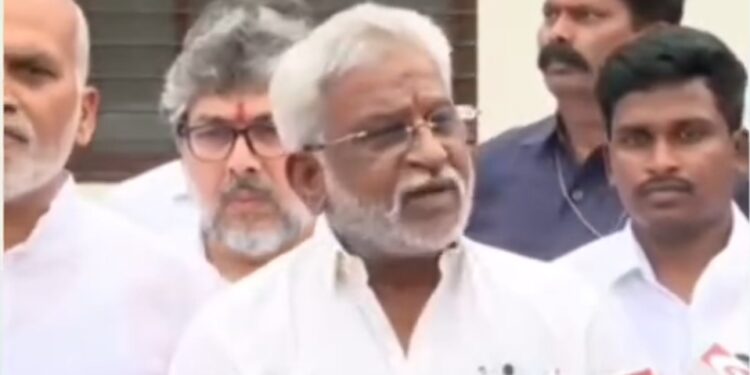 రాష్ట్రంలో శాంతి భద్రతలపై గవర్నర్ కు ఫిర్యాదు చేసిన వైసిపి