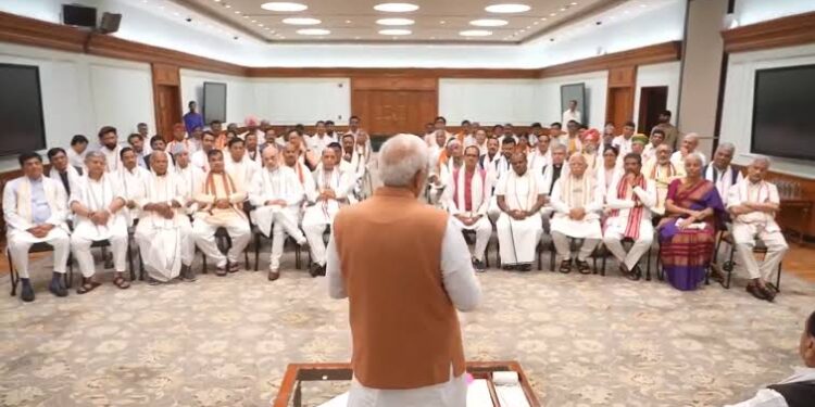 కేంద్ర మంత్రులకు కేటాయించిన శాఖలు