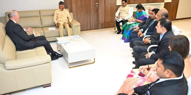 ఏపీ సీఎం చంద్రబాబును కలిసిన బెల్జియం బృందం