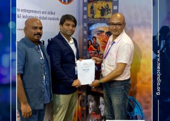 సినిమా ఫీల్డ్‌ లో వివిధ రంగాలలో పనిచేసే అసిస్టెంట్లకు ట్రైనింగ్