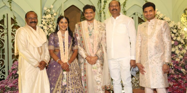 ఘనంగా జరిగిన ఫిలిం ఫైనాన్స్ బంగారు బాబు కొడుకు నిశ్చితార్థం