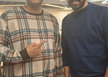 W/O అనిర్వేష్ చిత్ర బృందాన్ని అభినందించిన హీరో అల్లరి నరేష్.