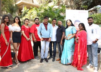 పూజా కార్యక్రమాలతో ఘనంగా ప్రారంభమైన అల్టిమేట్ లవ్ స్టోరీ మూవీ “అరి వీర భయంకర”