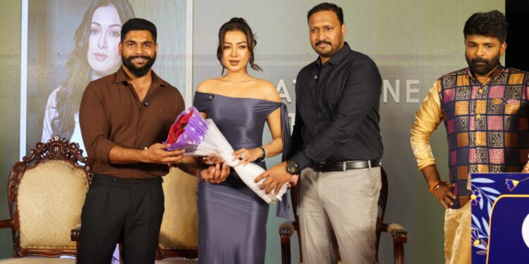 హిమయత్నగర్లో ‘కలర్స్ హెల్త్ కేర్ 2.O’ ప్రారంభించిన హీరోయిన్ కేథరీన్ థెరీసా