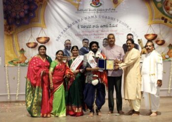 మలేషియన్ ఉగాది పురస్కార్ అవార్డ్స్ లో మన్యం ధీరుడు చిత్రం కి ఉత్తమ చిత్ర అవార్డు