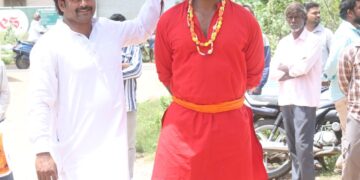 నటుడిగా వెండితెరపై.. సేవామూర్తిగా నిజ జీవితంలో: బహుముఖ ప్రజ్ఞాశాలి అఫ్సర్ ఆజాద్