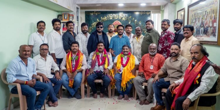 ఎన్నికల్లో శ్రామిక ప్యానల్‌ ఘనవిజయం